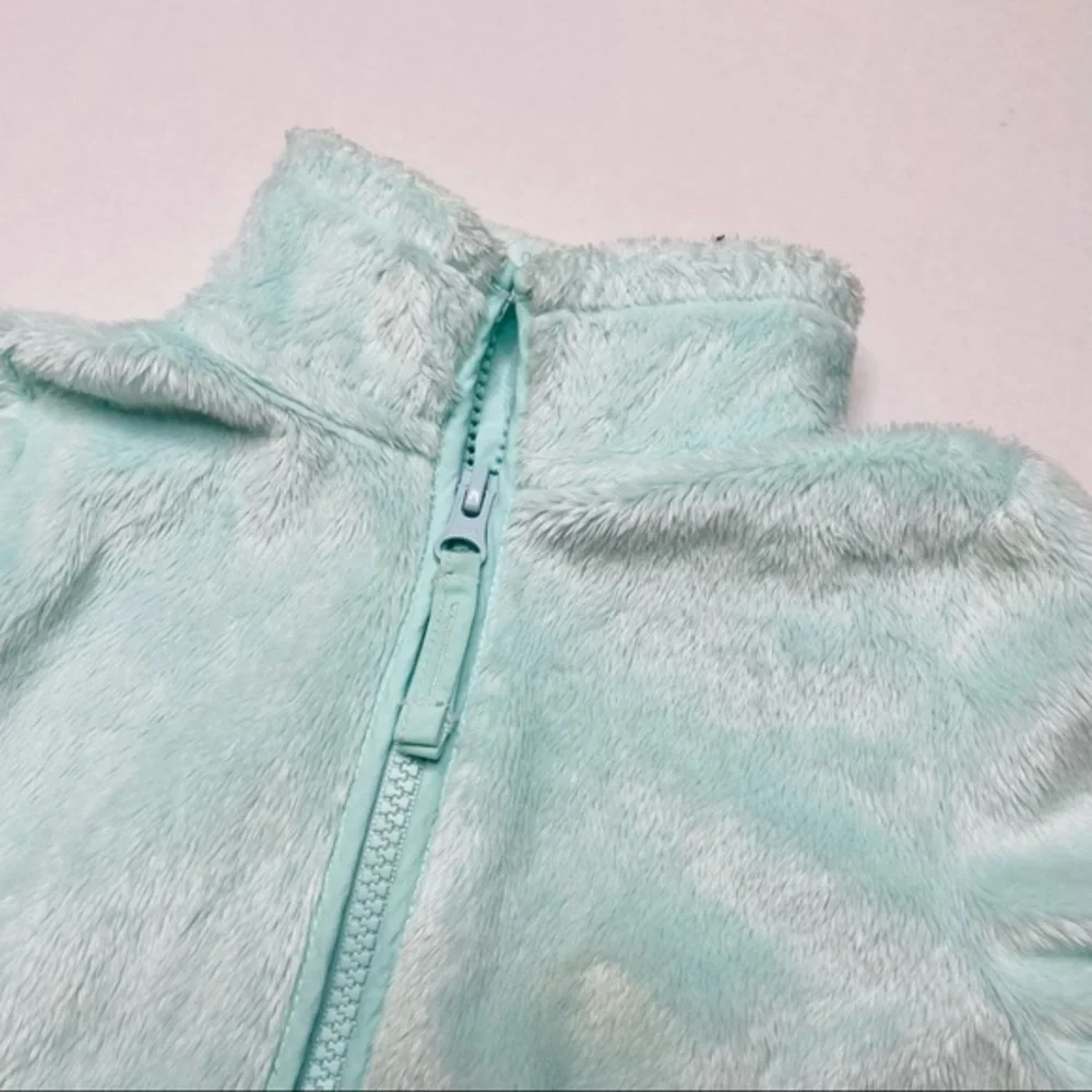 𝅺the Children’s Place Mint Faux Fur Jacket